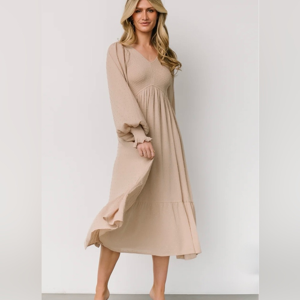 Baltic Born Lainey Smocked Swiss Dot Midi Dress Taupe Boho Long Sleeve Large